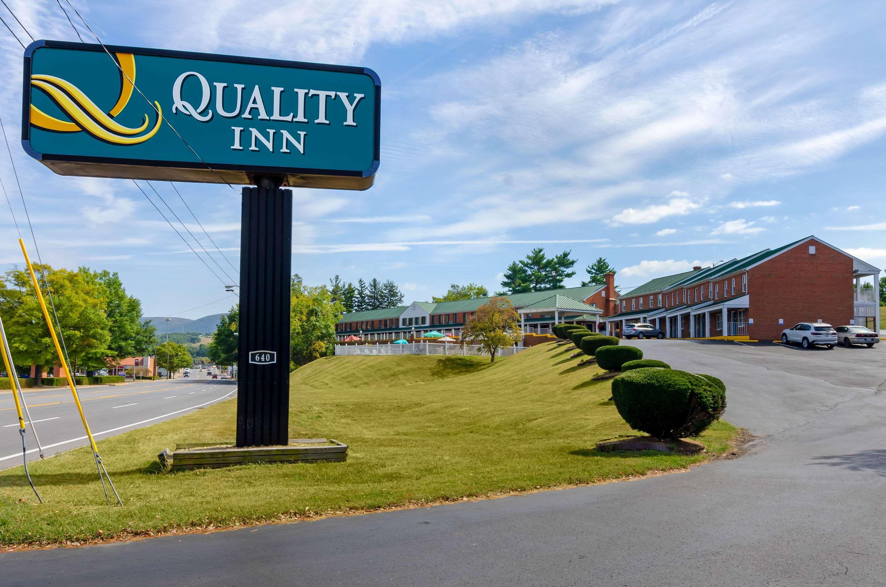 Quality Inn Waynesboro - Skyline Drive Exteriör bild